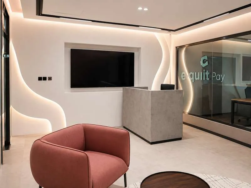 Dubai Internet City office fit-out, 100 Sqm